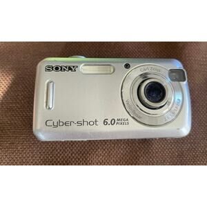 Sony Cyber Shot Camera 6.0 *as is